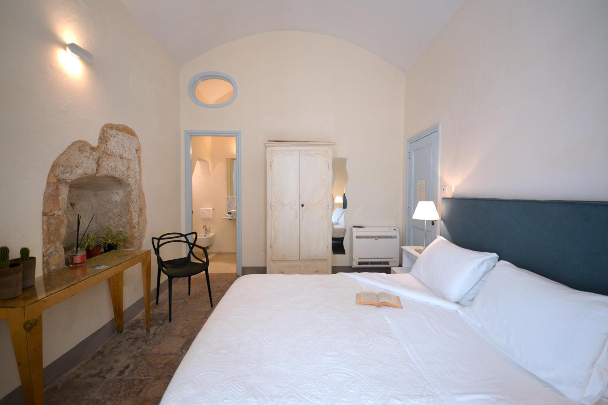 ガリポリ B＆B　パラッツォ　デル　キャピトロ Bed & Breakfast エクステリア 写真