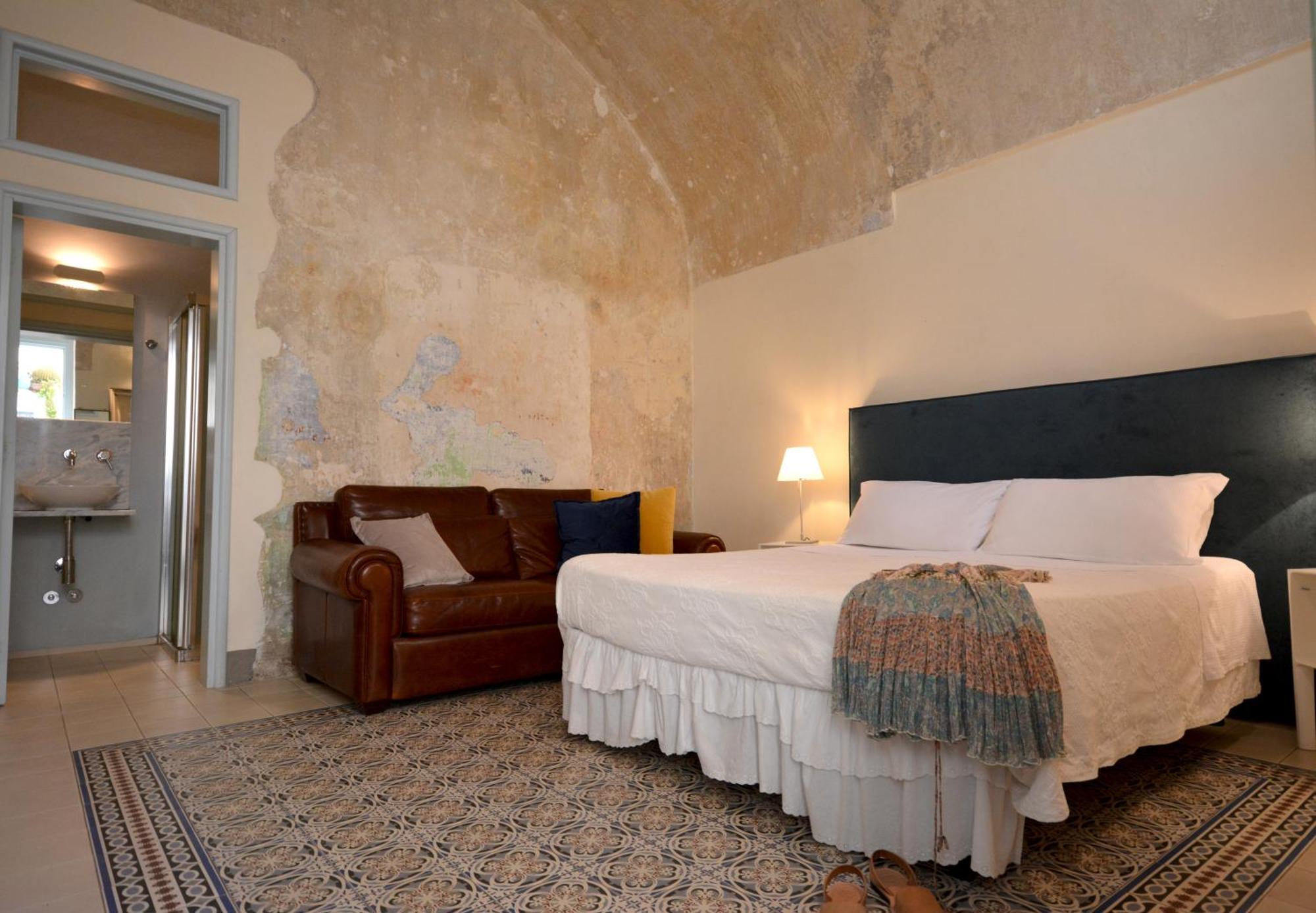 ガリポリ B＆B　パラッツォ　デル　キャピトロ Bed & Breakfast エクステリア 写真